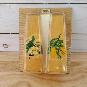 VTG Adrian Basher New Zealand Hand Painted Wooden Salt And Pepper Shakers 1960's